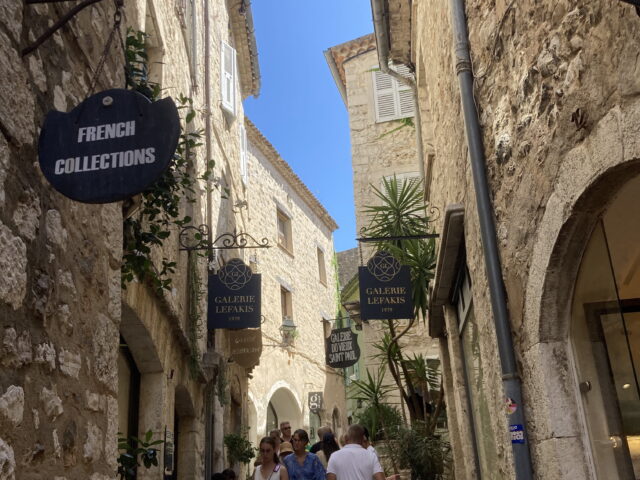 Сен-Поль-де-Ванс — по следам Марка Шагала