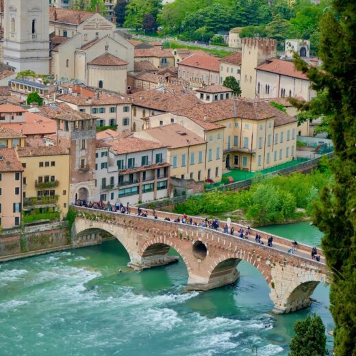 Место встречи