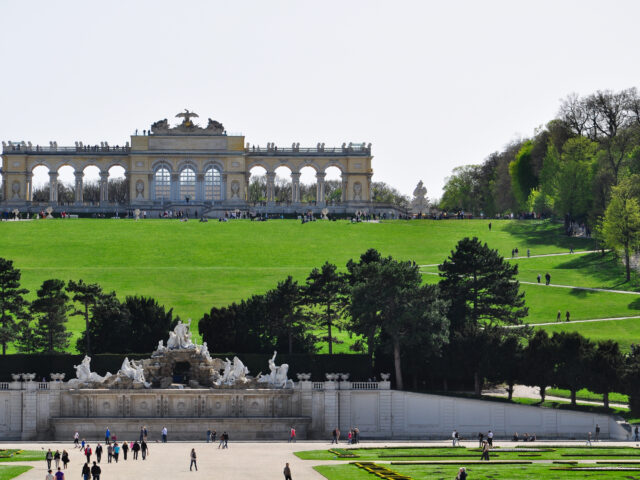 Дворец Шёнбрунн: экскурсия в резиденцию Габсбургов