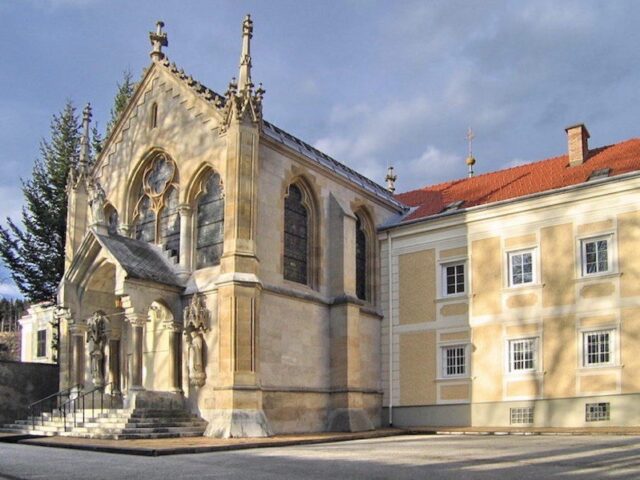 Секреты Венского леса (из Вены на авто с гидом)